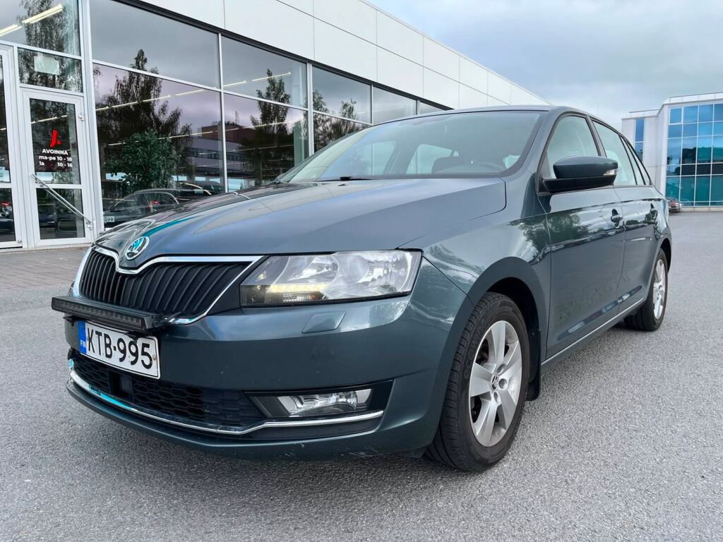 Skoda Rapid 2018 Harmaa
