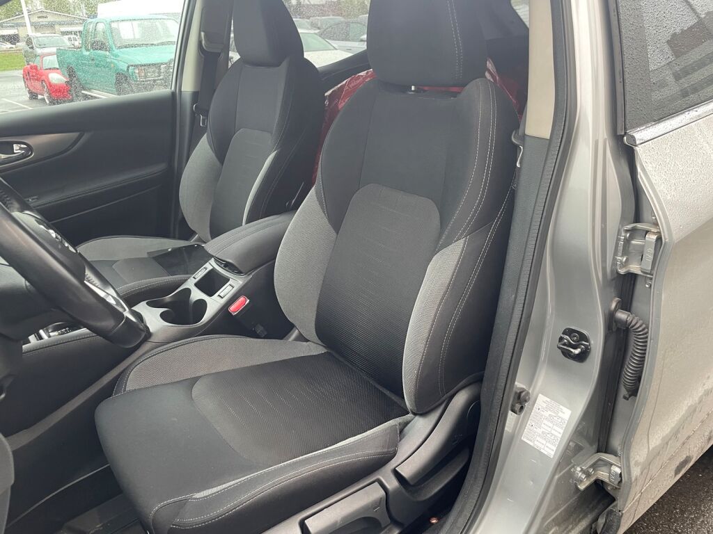Nissan Qashqai 2018 Hopea