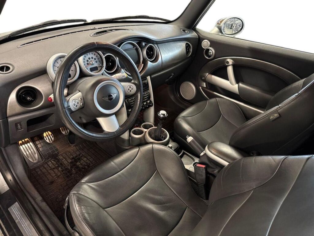 Mini Cooper 2005 Harmaa
