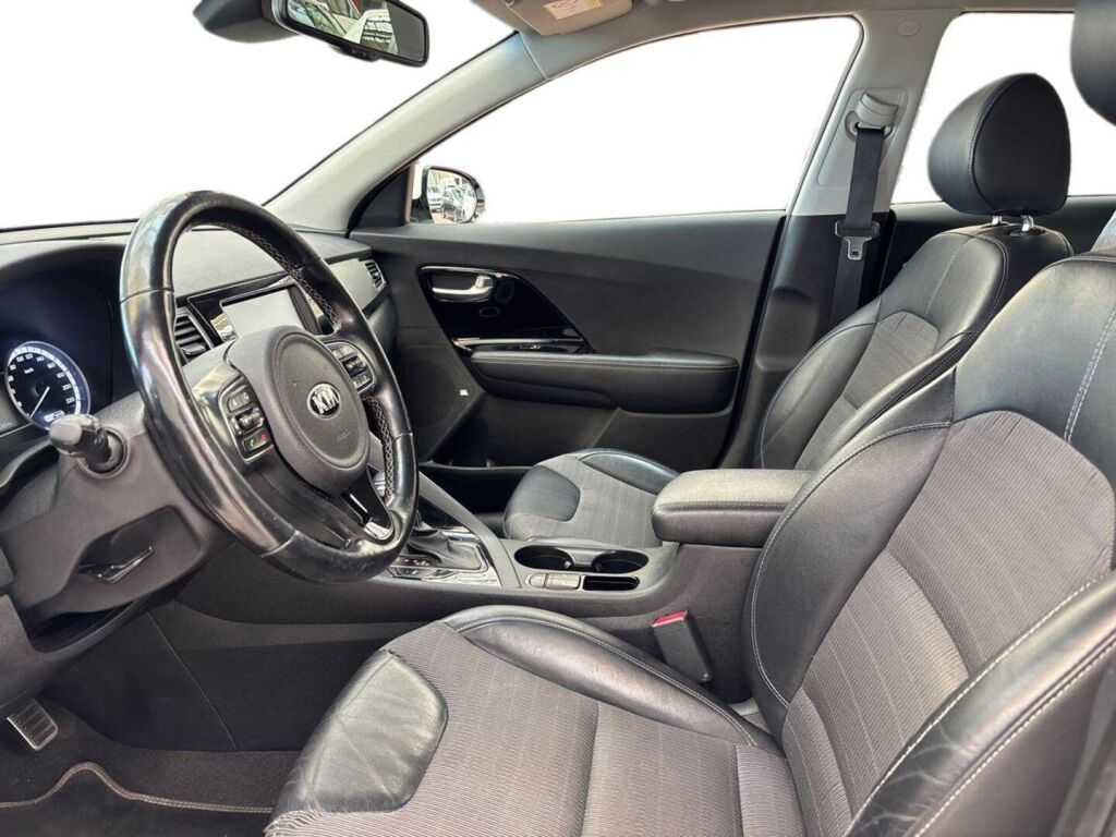 Kia Niro 1,6 GDI Hybrid EX DCT 2018, photo 7/25