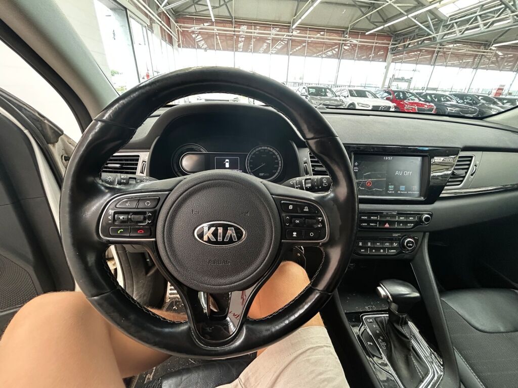 Kia Niro 2018 Valkoinen