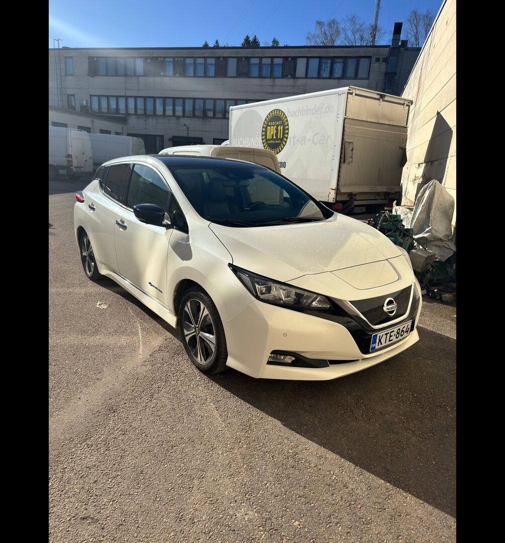 Nissan Leaf 2018 Valkoinen