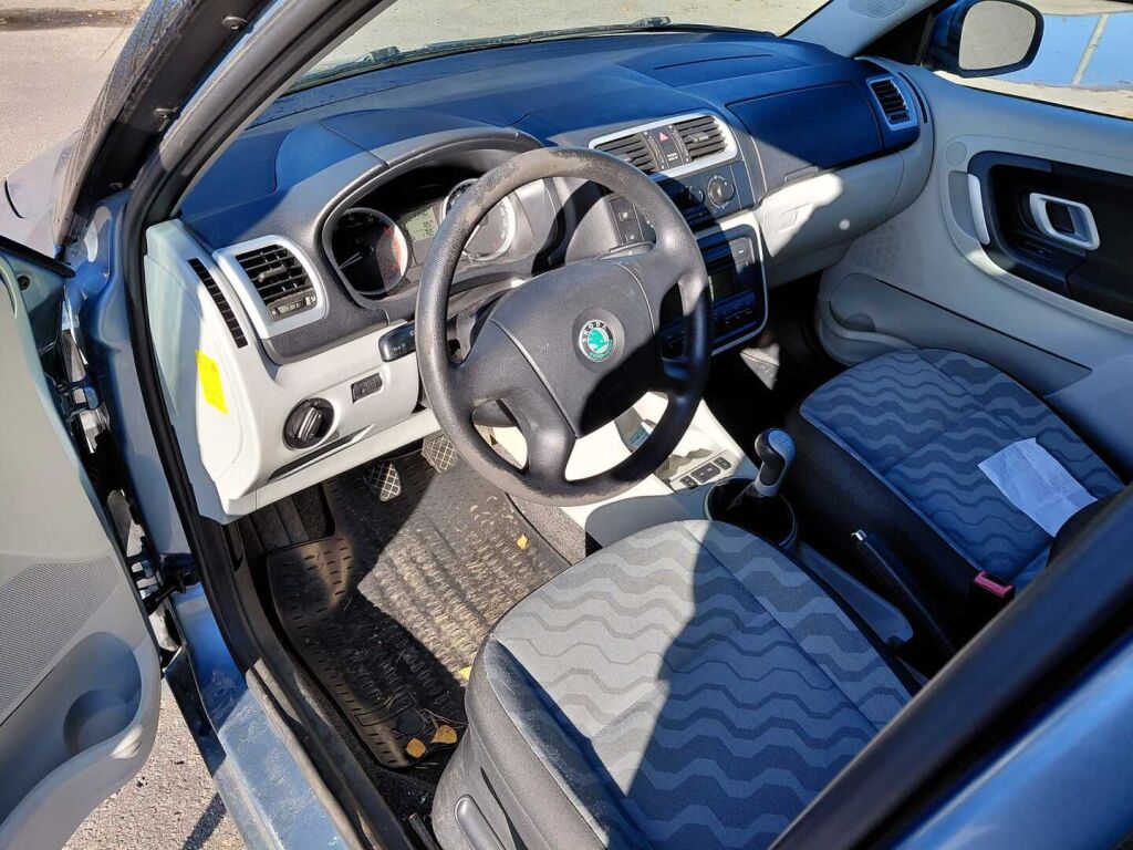 Skoda Fabia 2008 Harmaa
