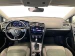Volkswagen Golf 2018 Valkoinen