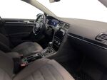 Volkswagen Golf 2018 Valkoinen
