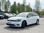 Volkswagen Golf 2018 Valkoinen