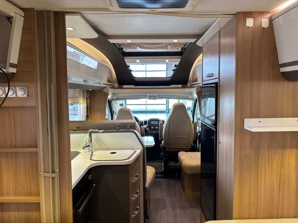 Adria CORAL SUPREME 670 SL ALDE 2018 Harmaa