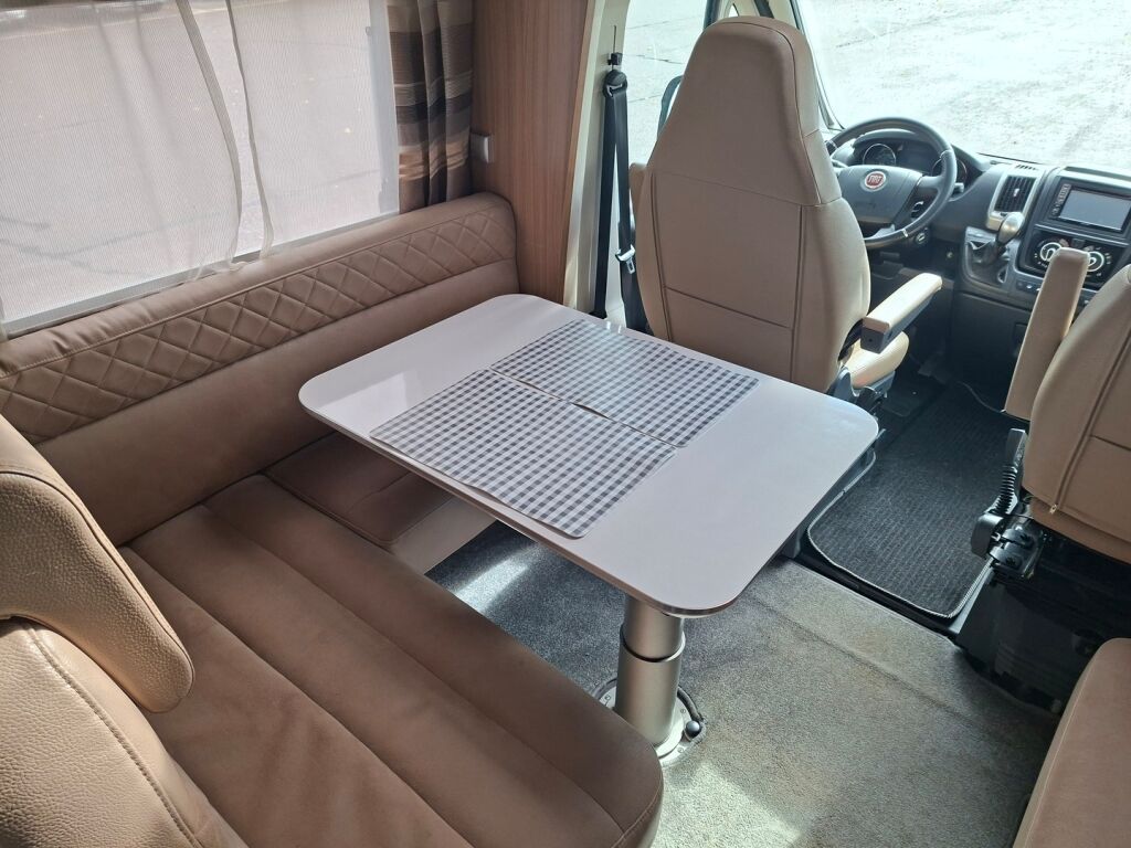Adria Coral S 670SL Supreme Alde 2018 Harmaa