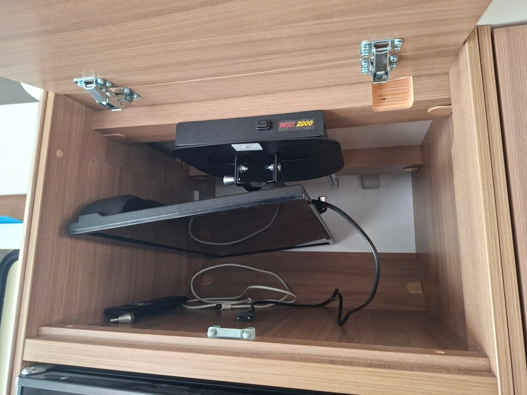Adria Coral S 670SL Supreme Alde 2018 Harmaa