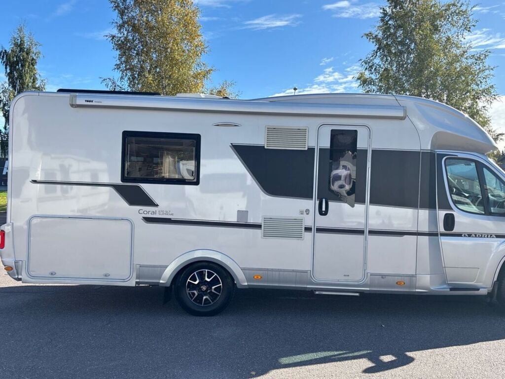 Adria CORAL SUPREME 670 SL ALDE 2018 Harmaa