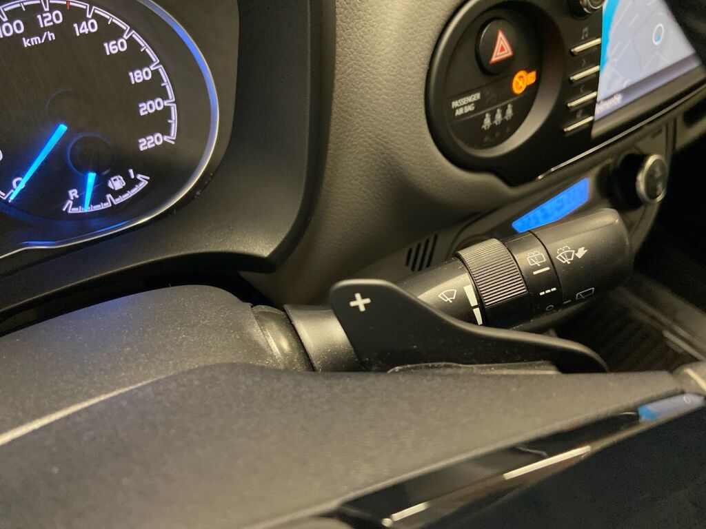 Toyota Yaris 2018 Punainen