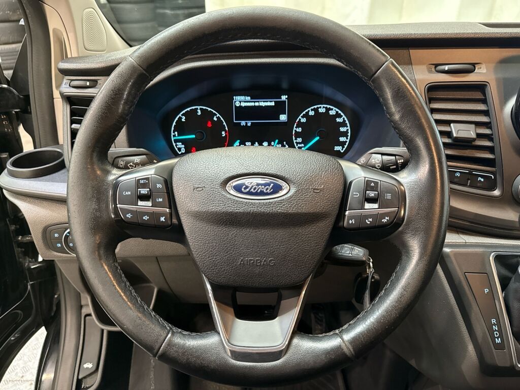 Ford Transit Custom 2018 Musta