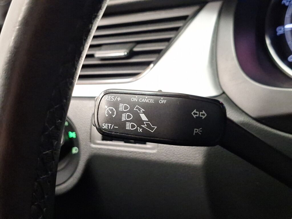 Skoda Rapid 2018 Valkoinen