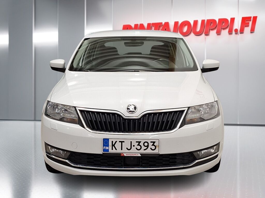 Skoda Rapid 2018 Valkoinen