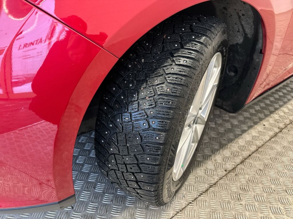 Ford Focus 2018 Punainen