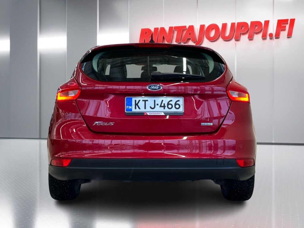 Ford Focus 2018 Punainen