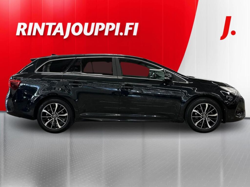 Toyota Avensis 2018, photo 7/22