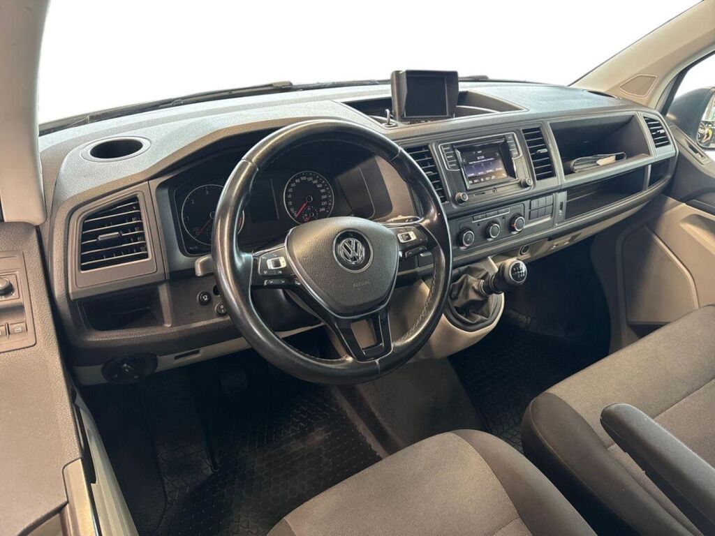 Volkswagen Transporter 2019 Valkoinen