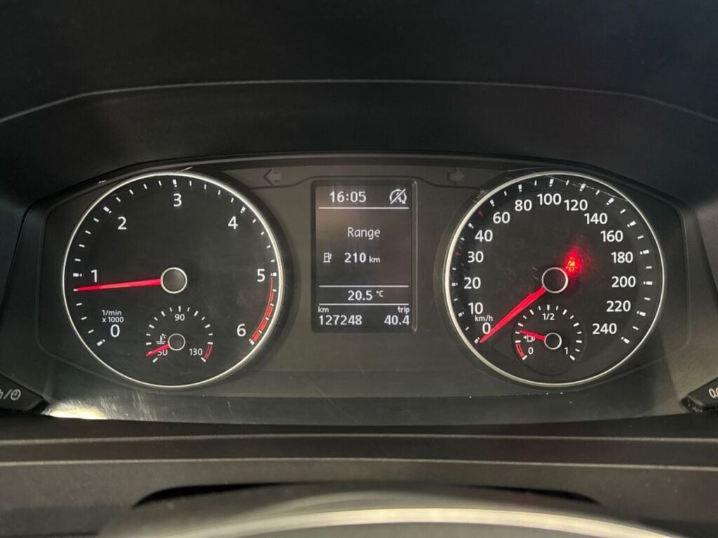 Volkswagen Transporter 2019 Valkoinen