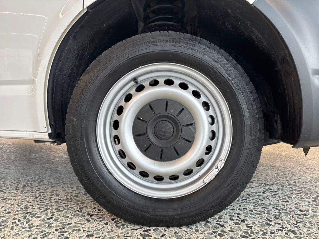 Volkswagen Transporter 2019 Valkoinen