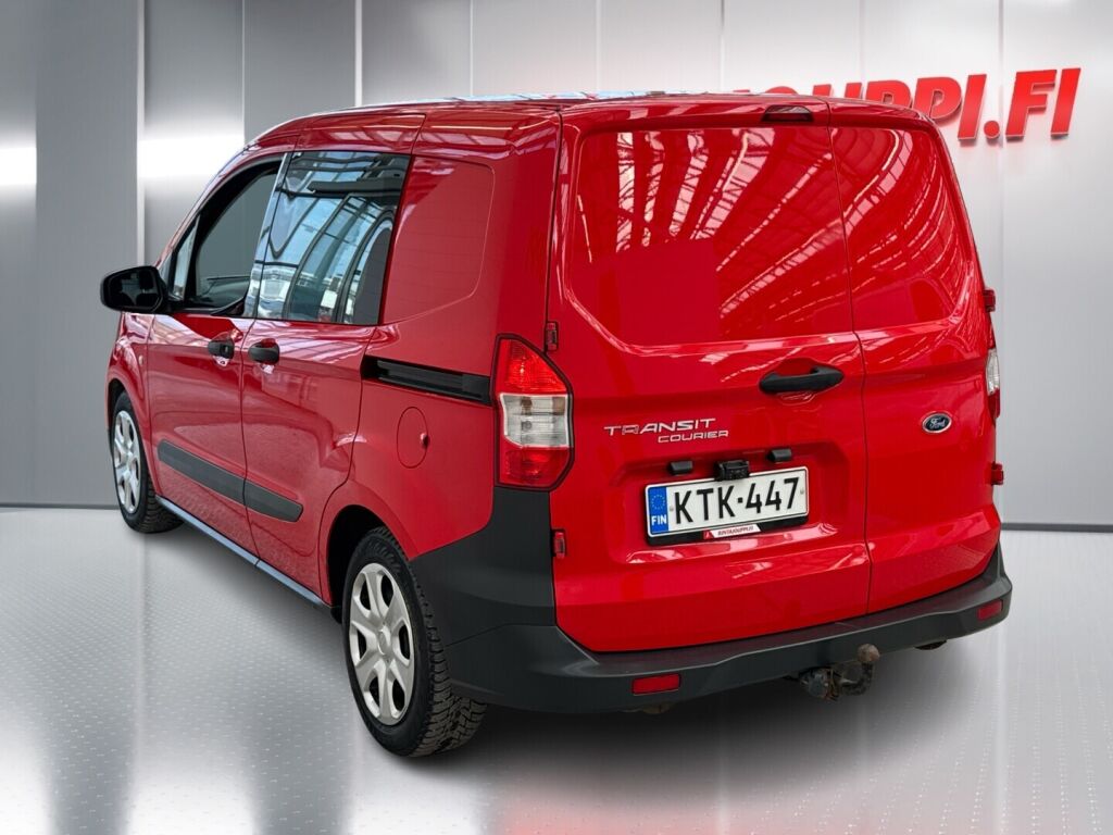 Ford Transit Courier 2018 Punainen