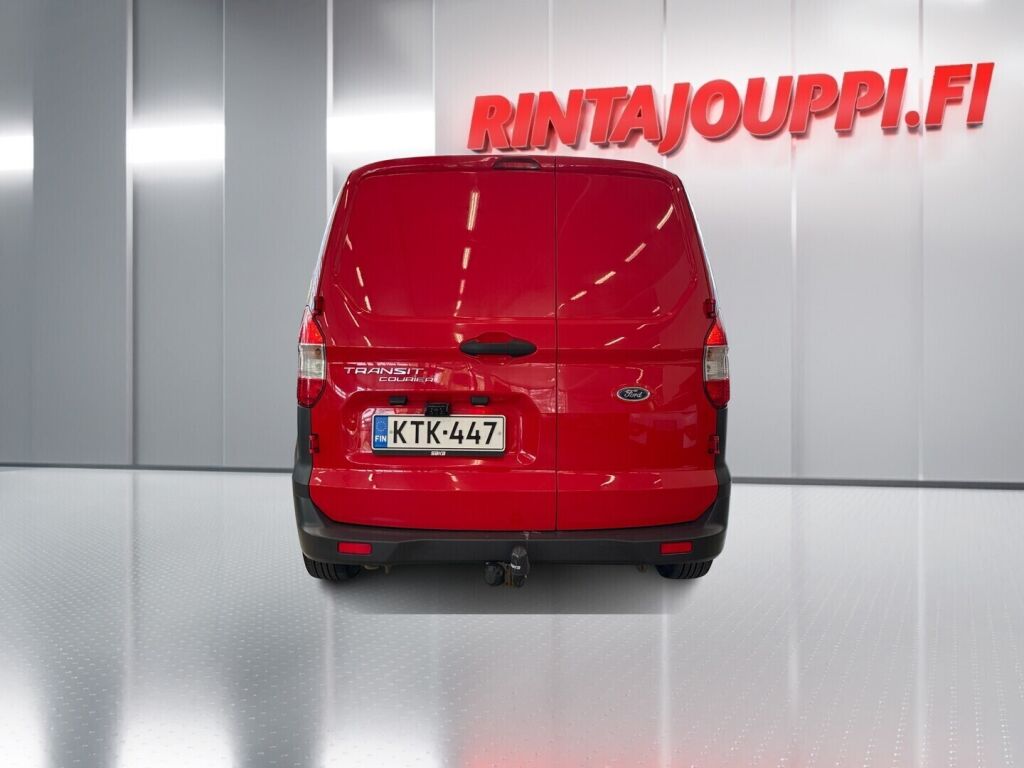 Ford Transit Courier 2018 Punainen