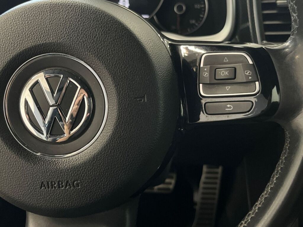Volkswagen Beetle 2012 Hopea