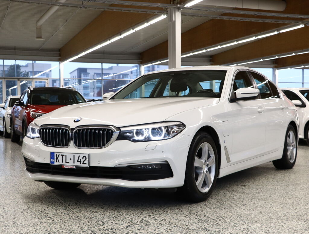 BMW 530 2019 Valkoinen