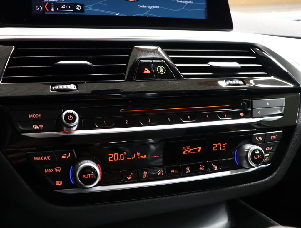 BMW 530 2019 Valkoinen