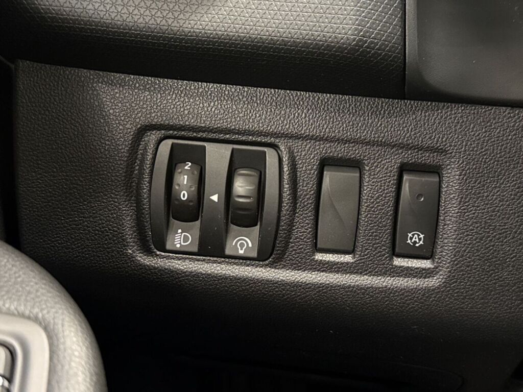 Renault Clio 2018 Valkoinen