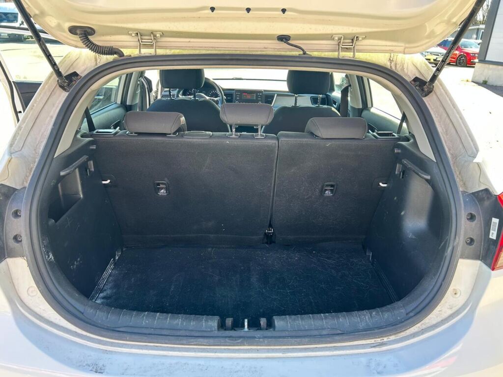 Kia Rio 2019 Valkoinen
