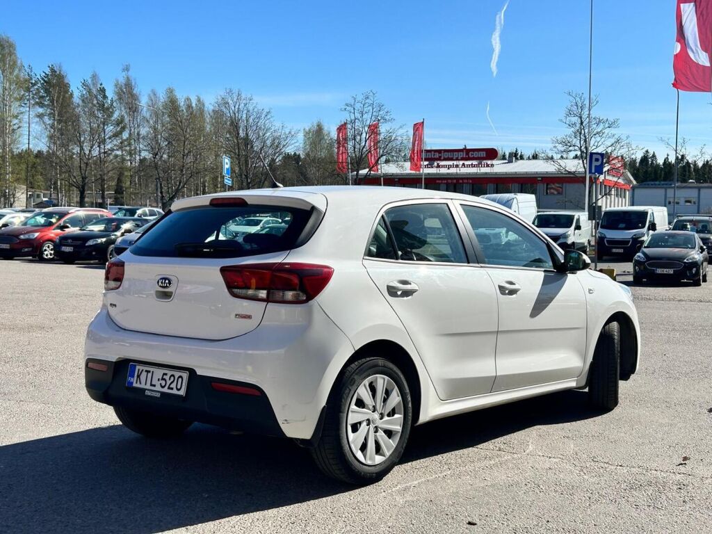 Kia Rio 2019 Valkoinen