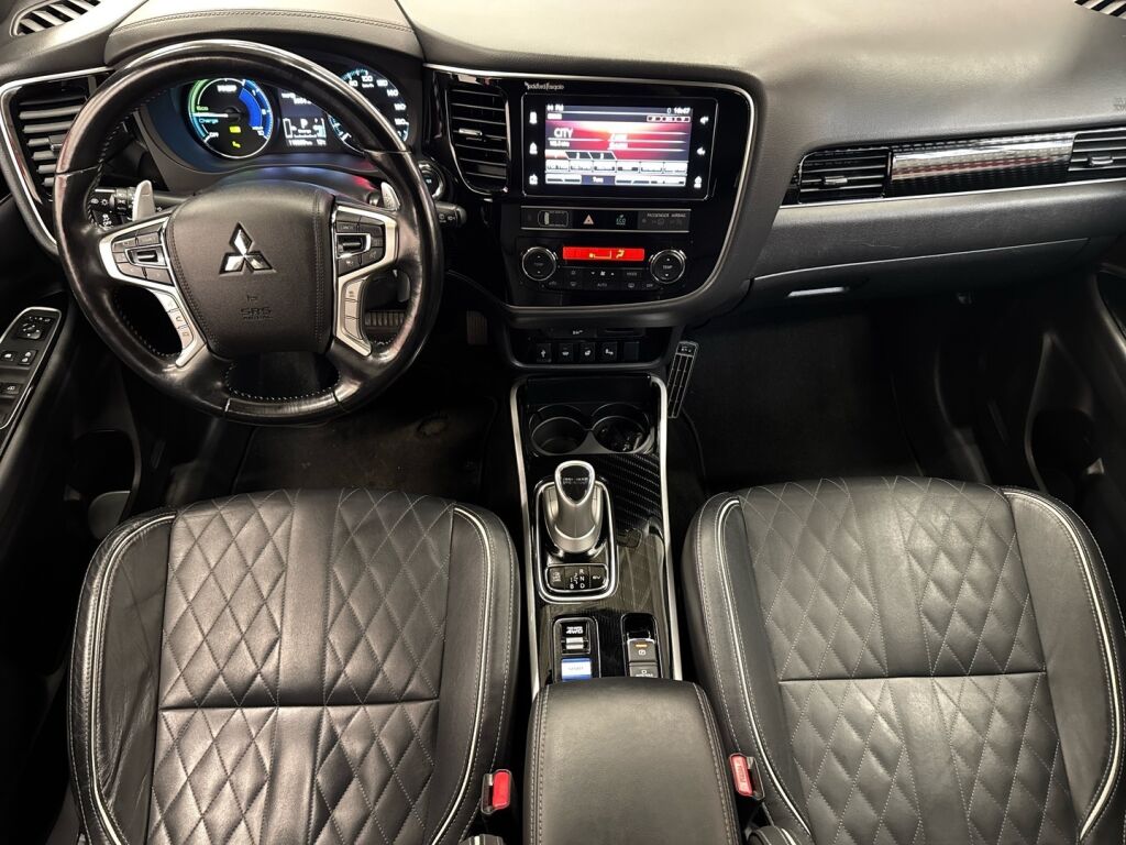 Mitsubishi Outlander PHEV 2018 Harmaa
