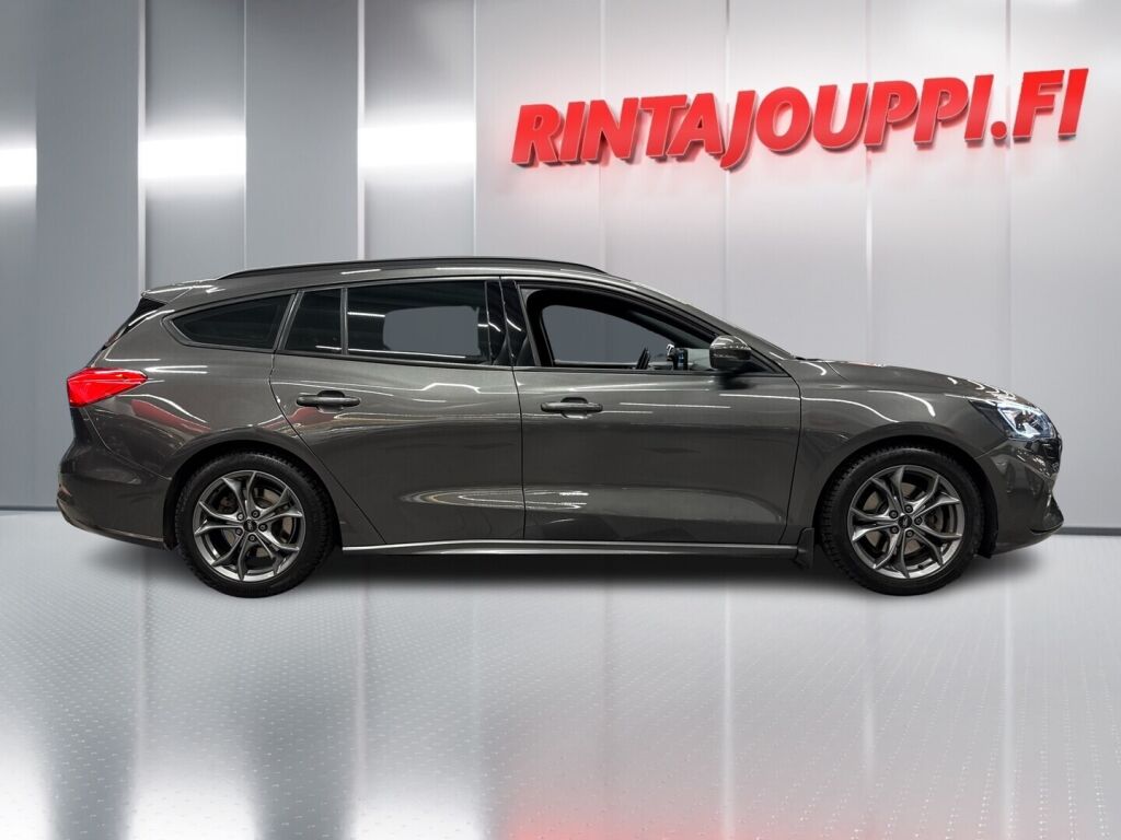 Ford Focus 2019 Harmaa