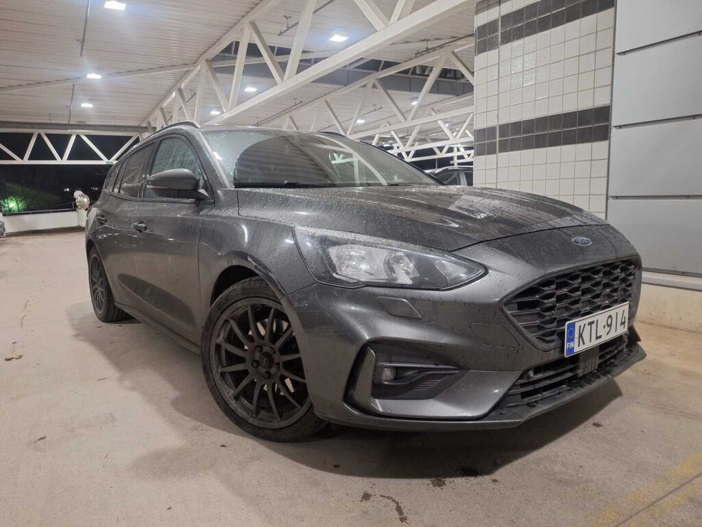 Ford Focus 2019 Harmaa