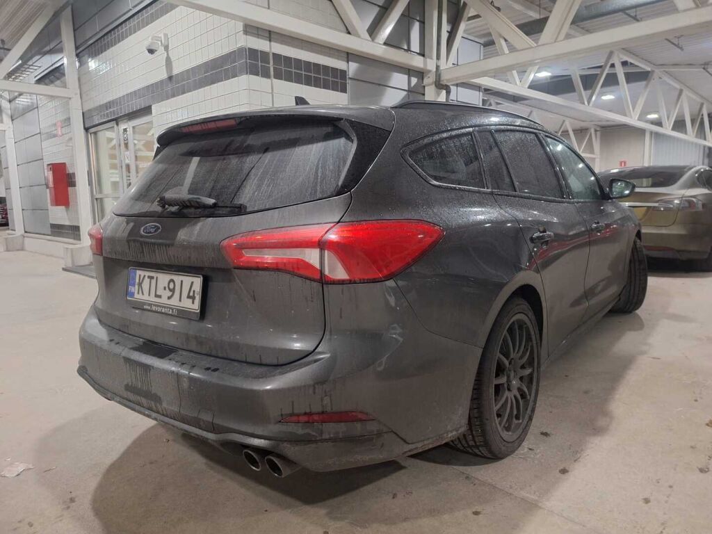 Ford Focus 2019 Harmaa