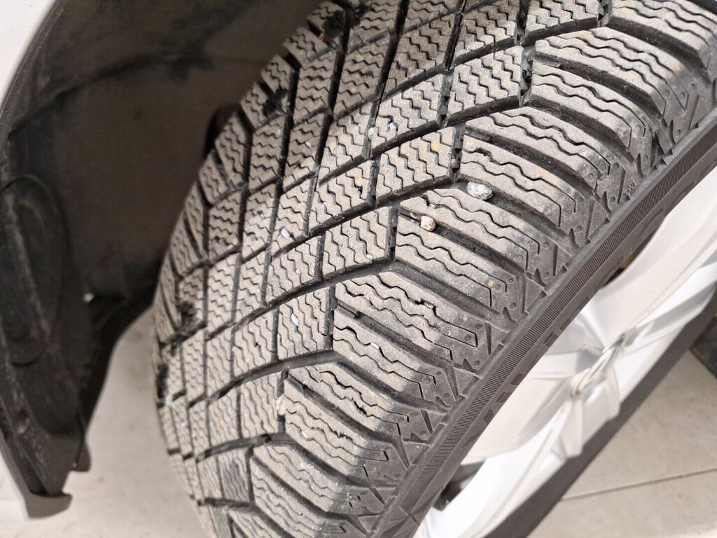 Volkswagen Golf 2019 Harmaa