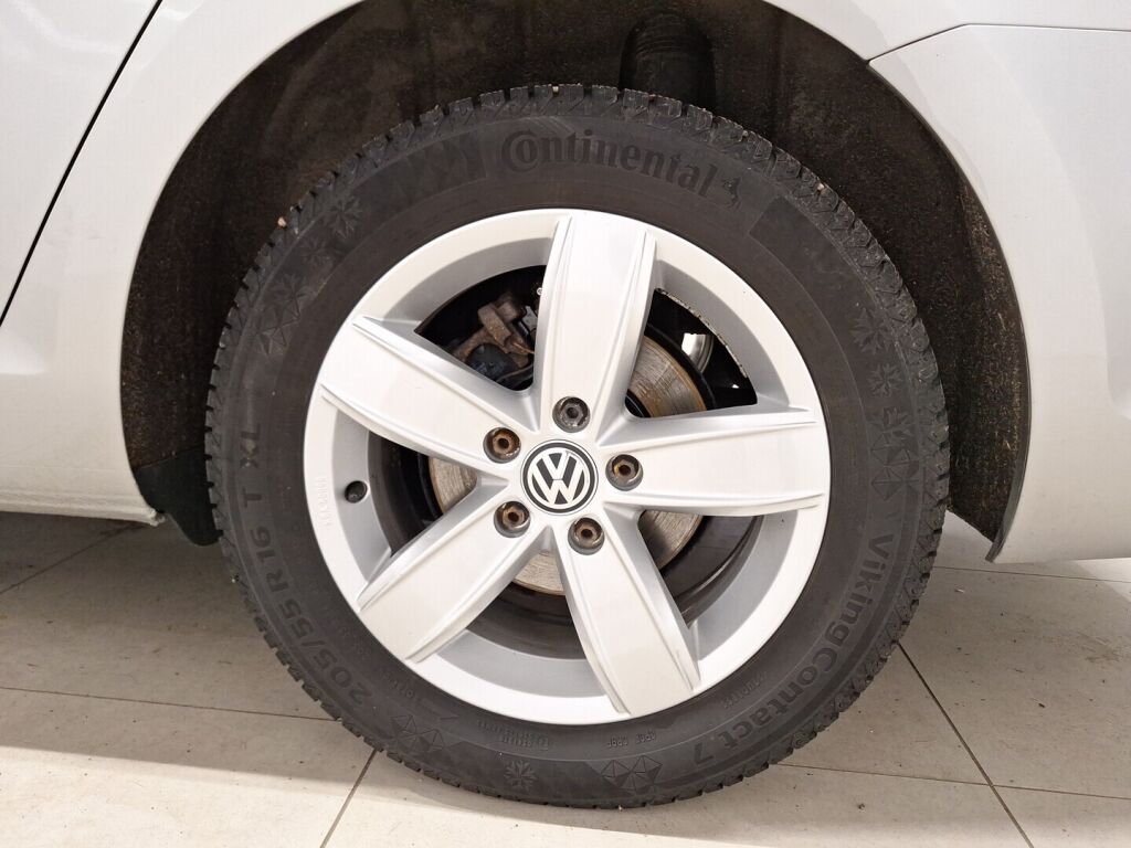 Volkswagen Golf 2019 Harmaa