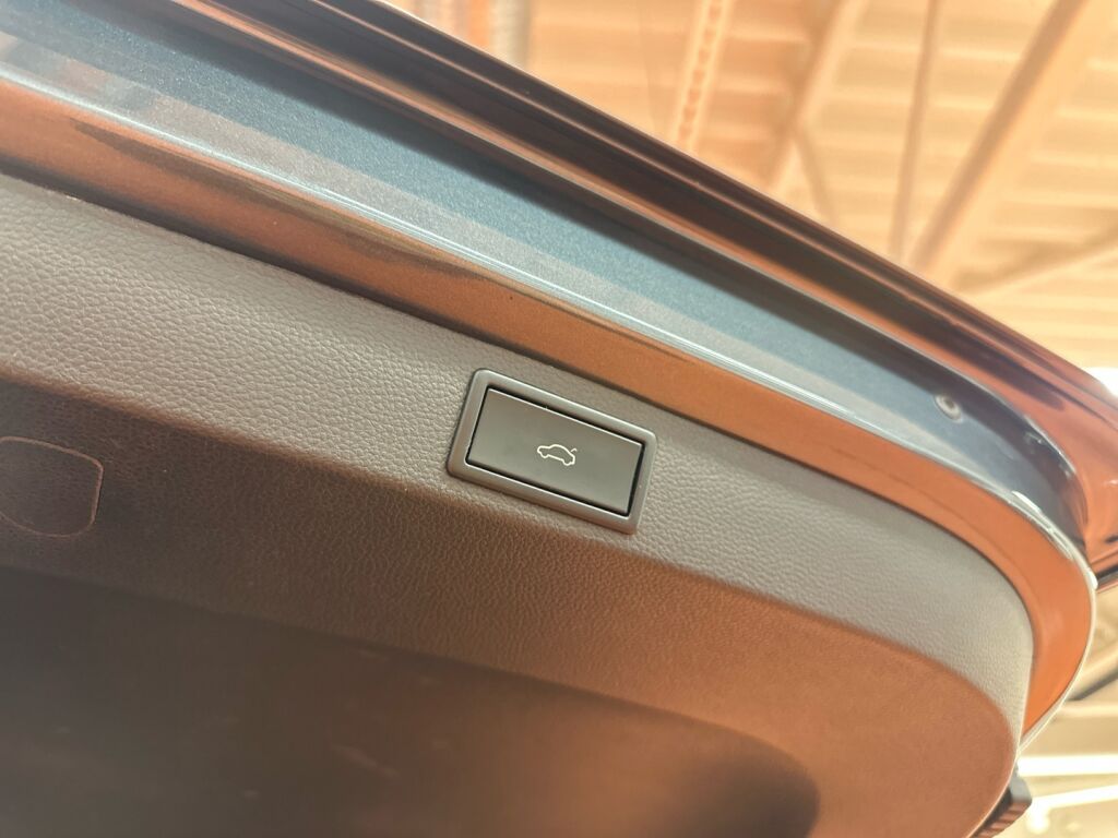 Skoda Karoq 2019 Harmaa