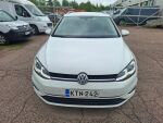 Volkswagen Golf 2019 Valkoinen