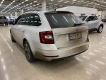Skoda Octavia 2018 Valkoinen