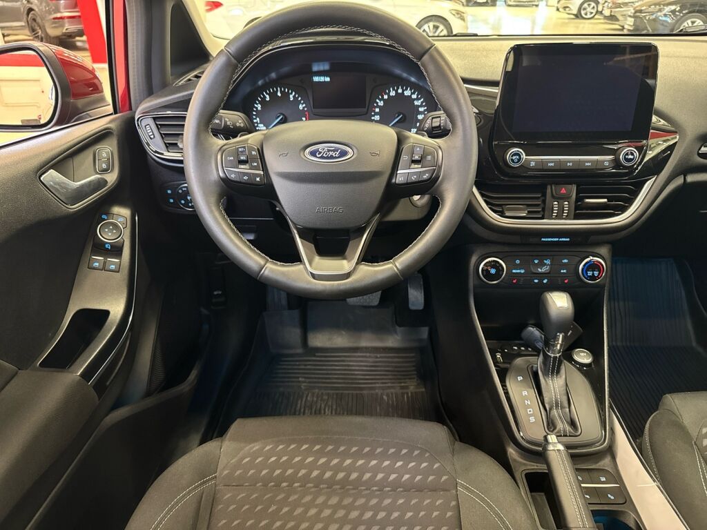 Ford Fiesta 2018 Punainen