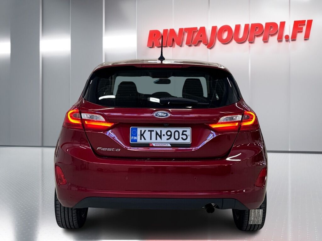 Ford Fiesta 2018 Punainen