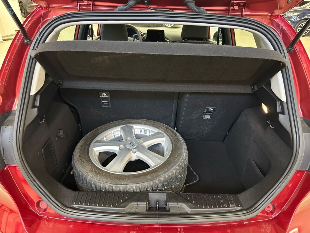Ford Fiesta 2018 Punainen