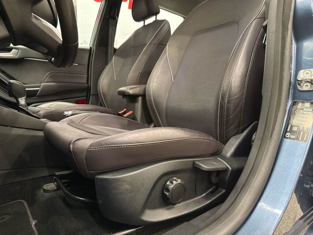 Ford Fiesta 2019 Sininen