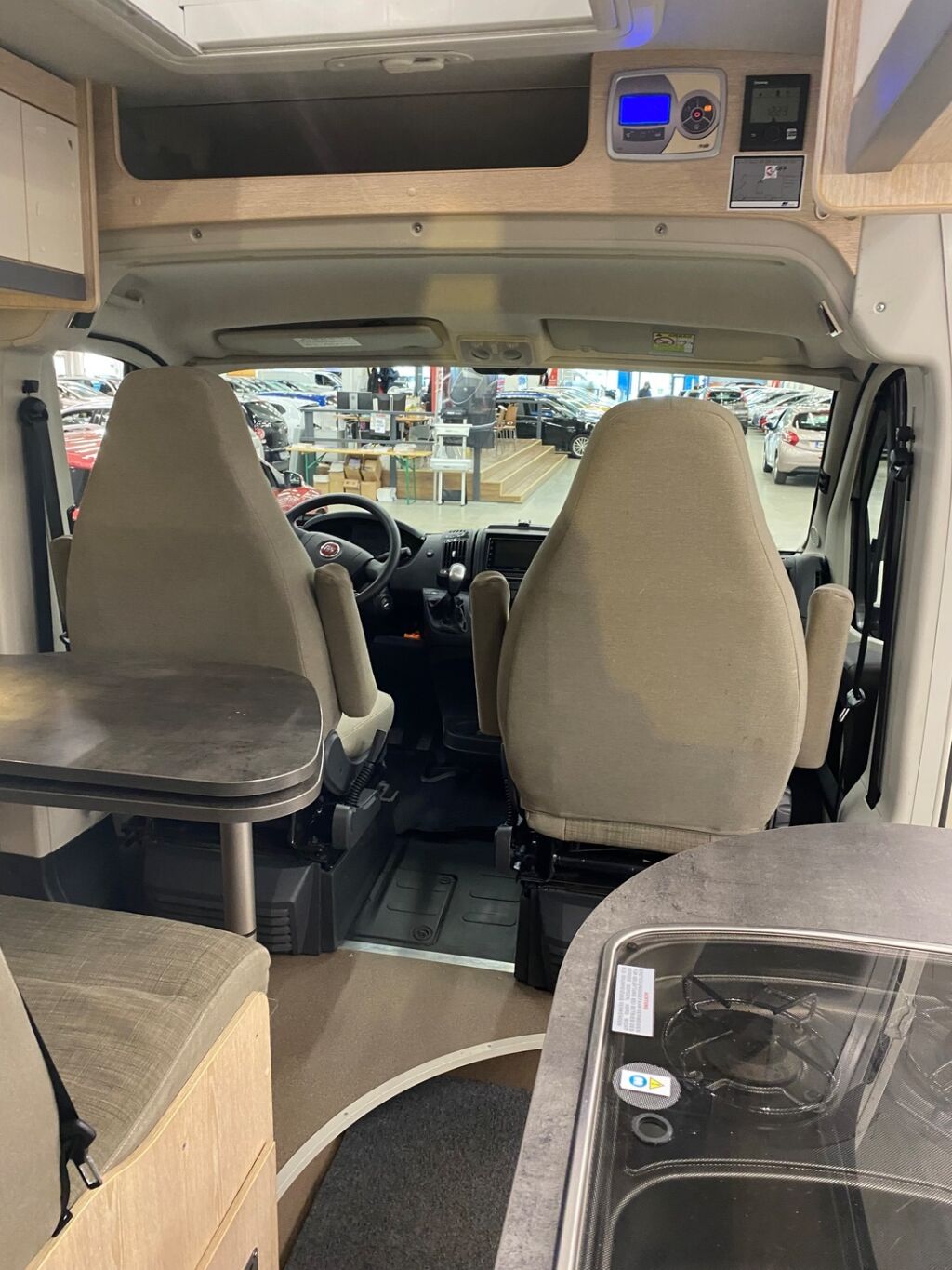 Pössl SUMMIT 640 2019 Vihreä