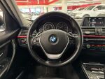 BMW 320 2013 Musta