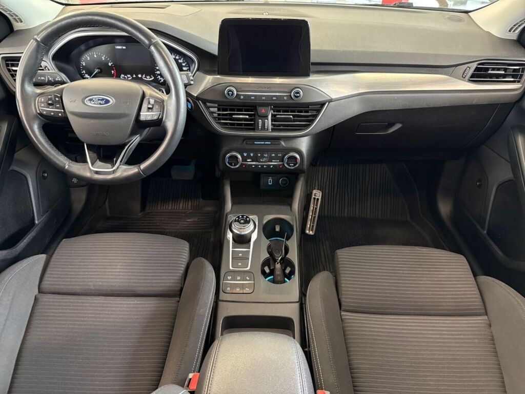 Ford Focus 2019 Sininen