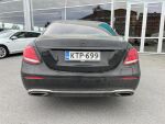 Mercedes-Benz E 2016 Musta