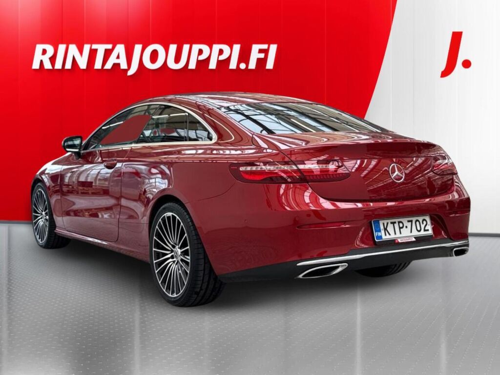 Mercedes-Benz E 2017 Punainen